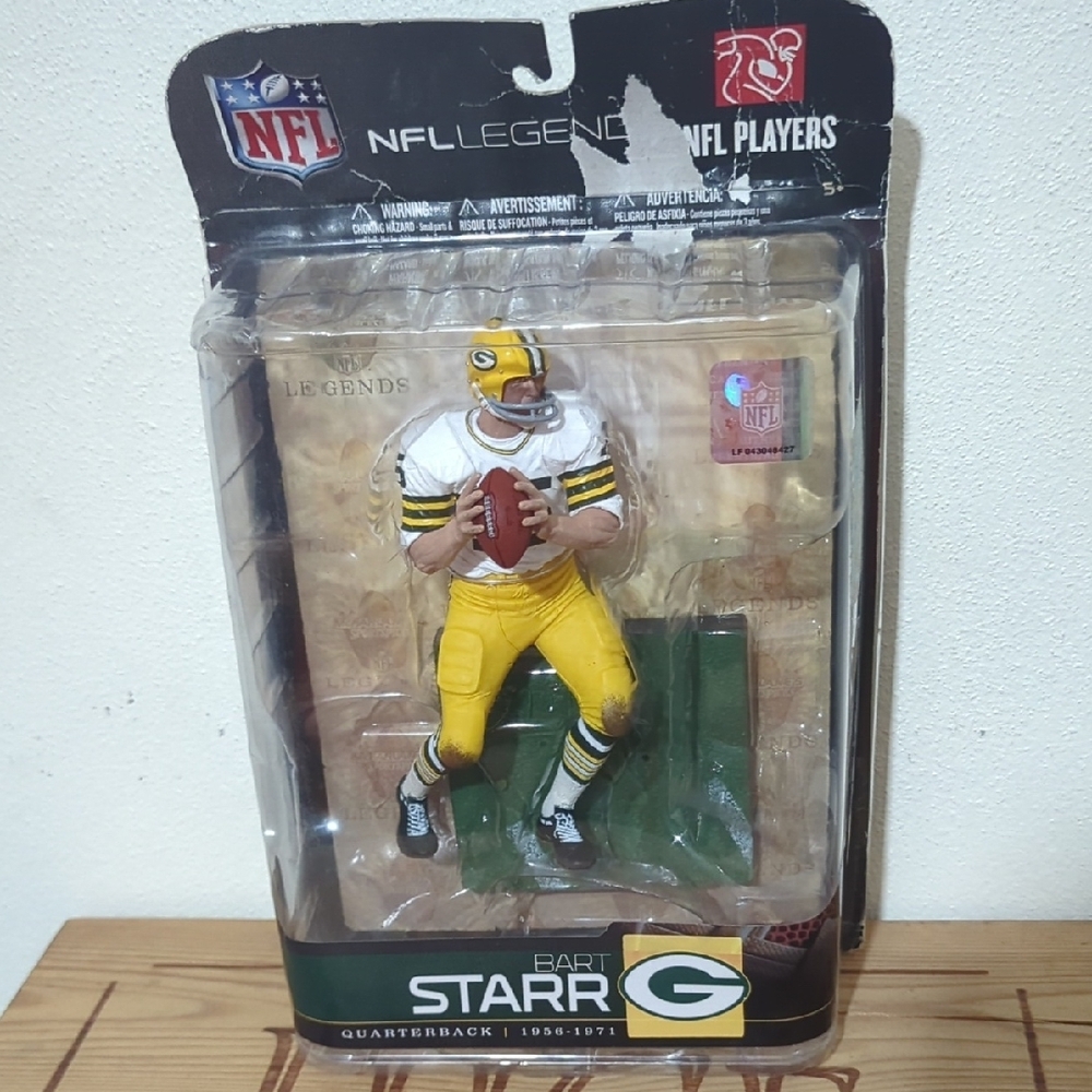 NFL Bart Starr Collectible Figure in Green and White